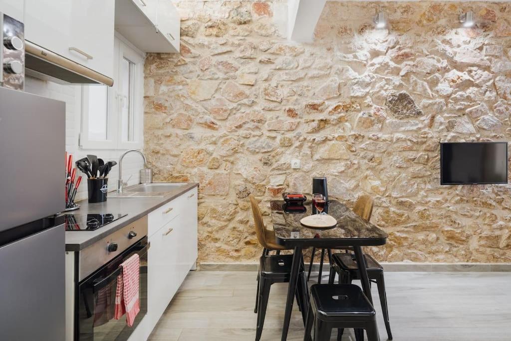 A Place 4 U No18 Apartment Athens Ngoại thất bức ảnh